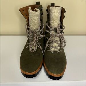 Marc Fisher - Dark Green Suede - 7M